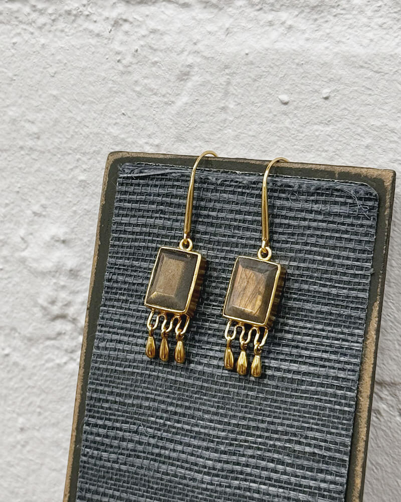 ANJUNA LABRADORITE EARRINGS - La Casa by Importante
