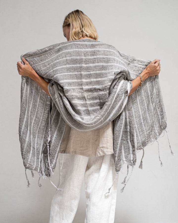 DOROTA HANDWOVEN SHAWL - La Casa by Importante