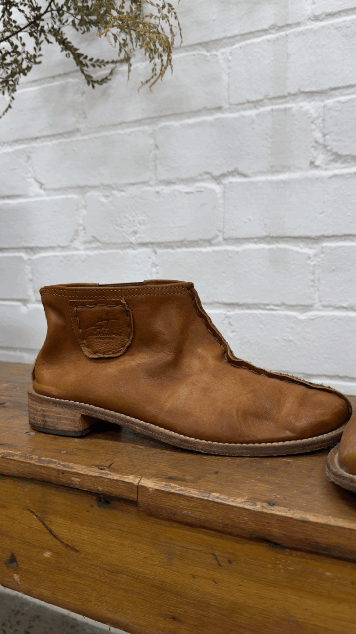 Imperfect - Gnomo Boots Tan - La Casa by Importante