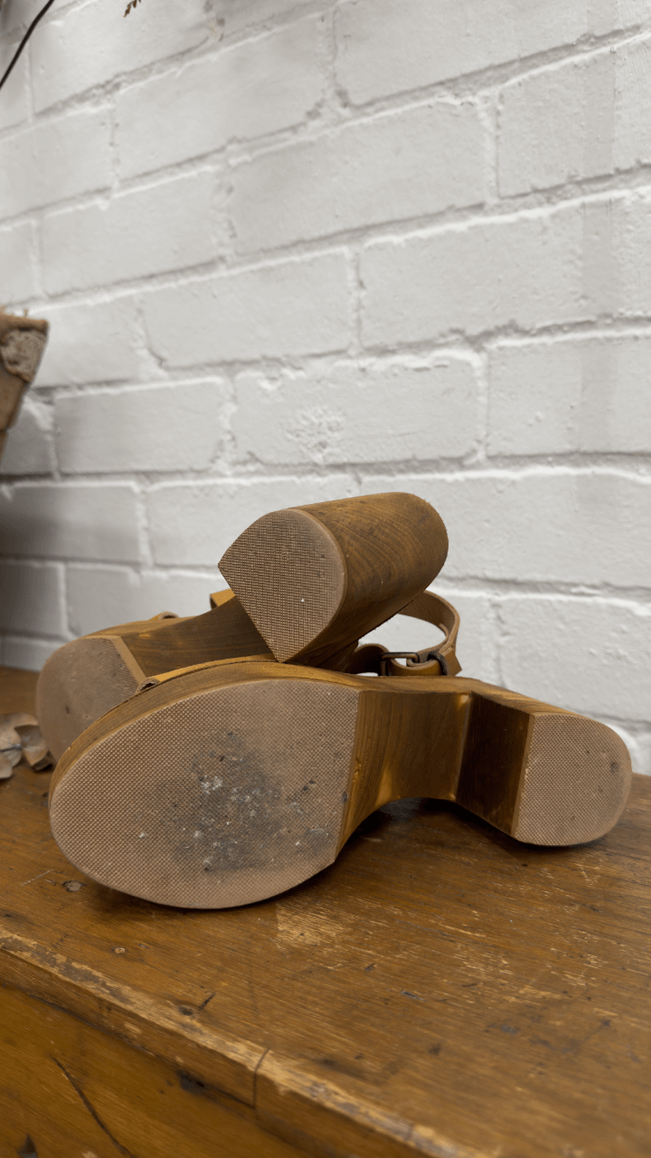 Imperfect - Maiori Ocra - La Casa by Importante