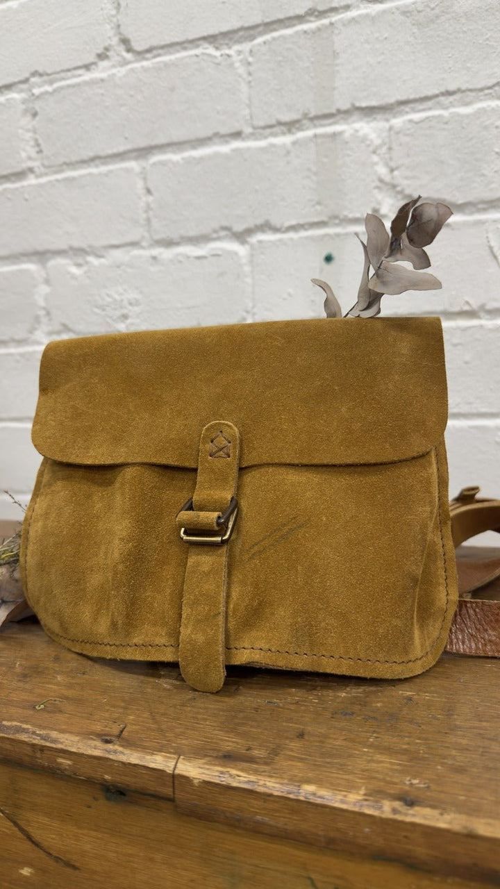 Imperfect - Marsupietto 2.0 Tumeric - La Casa by Importante