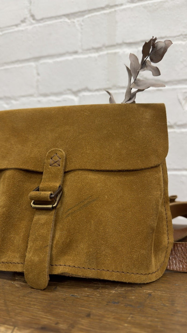 Imperfect - Marsupietto 2.0 Tumeric - La Casa by Importante