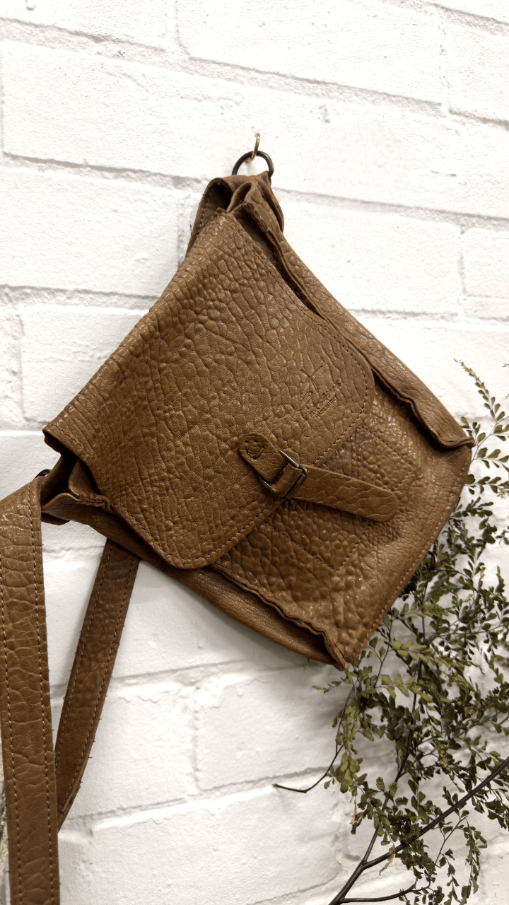 Imperfect - Vespino Bag Camel - La Casa by Importante