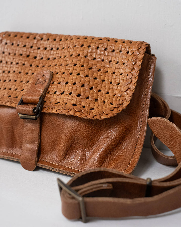 MARSUPIETTO TRECCIA LEATHER BUMBAG - La Casa by Importante