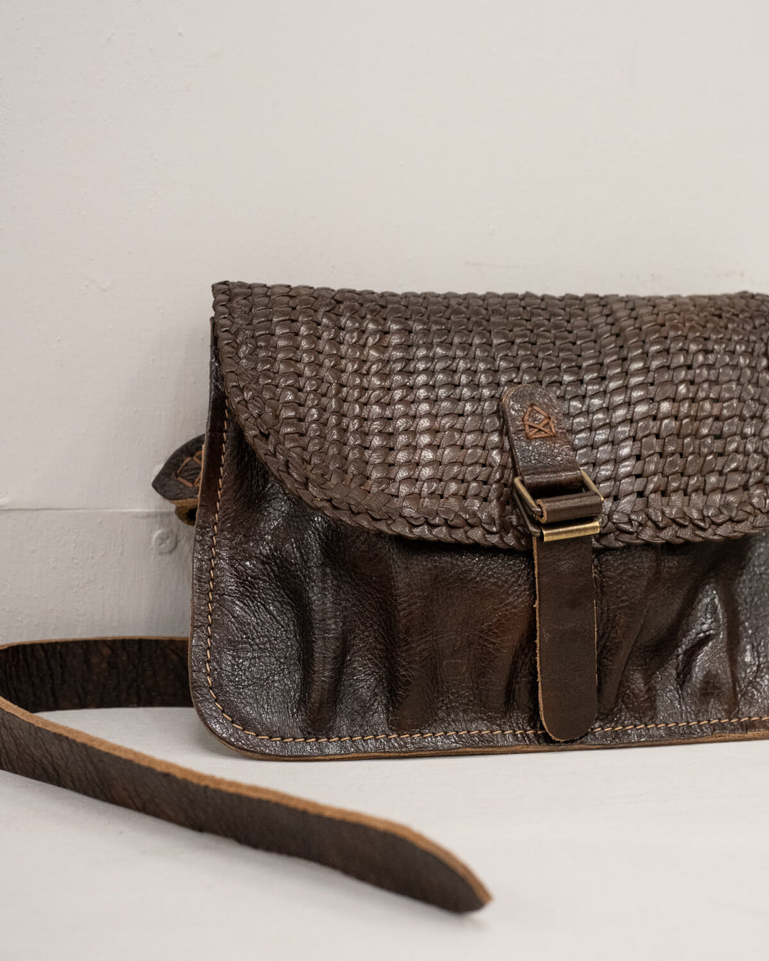 MARSUPIETTO TRECCIA LEATHER BUMBAG - La Casa by Importante