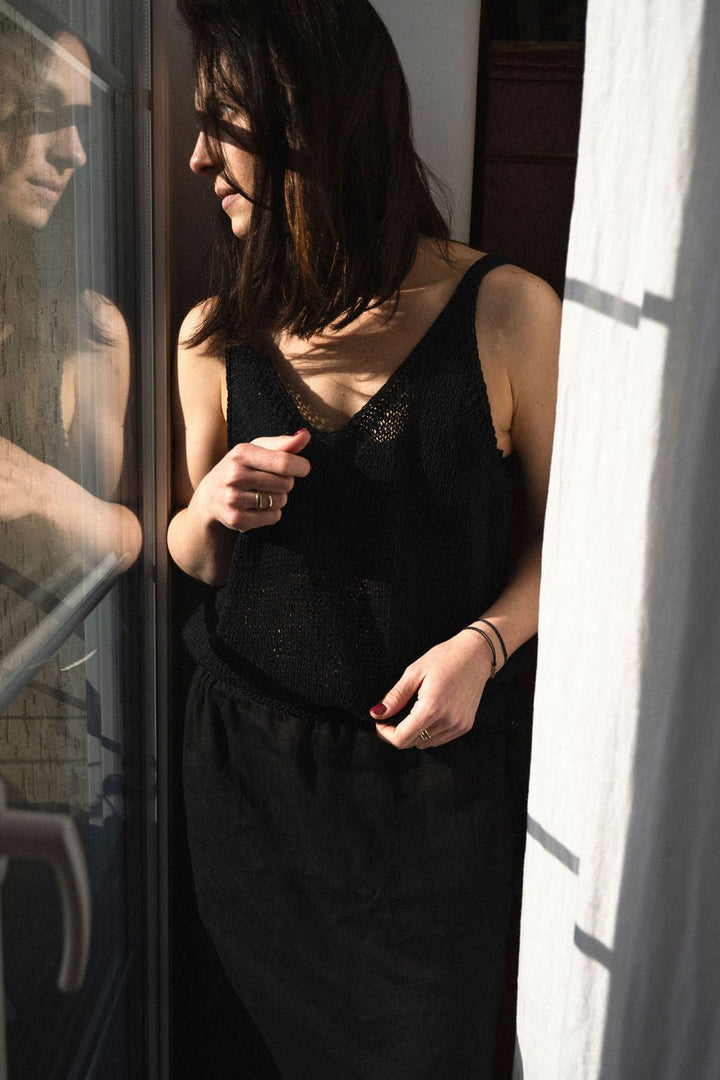 MILA TOP PLAIN - La Casa by Importante