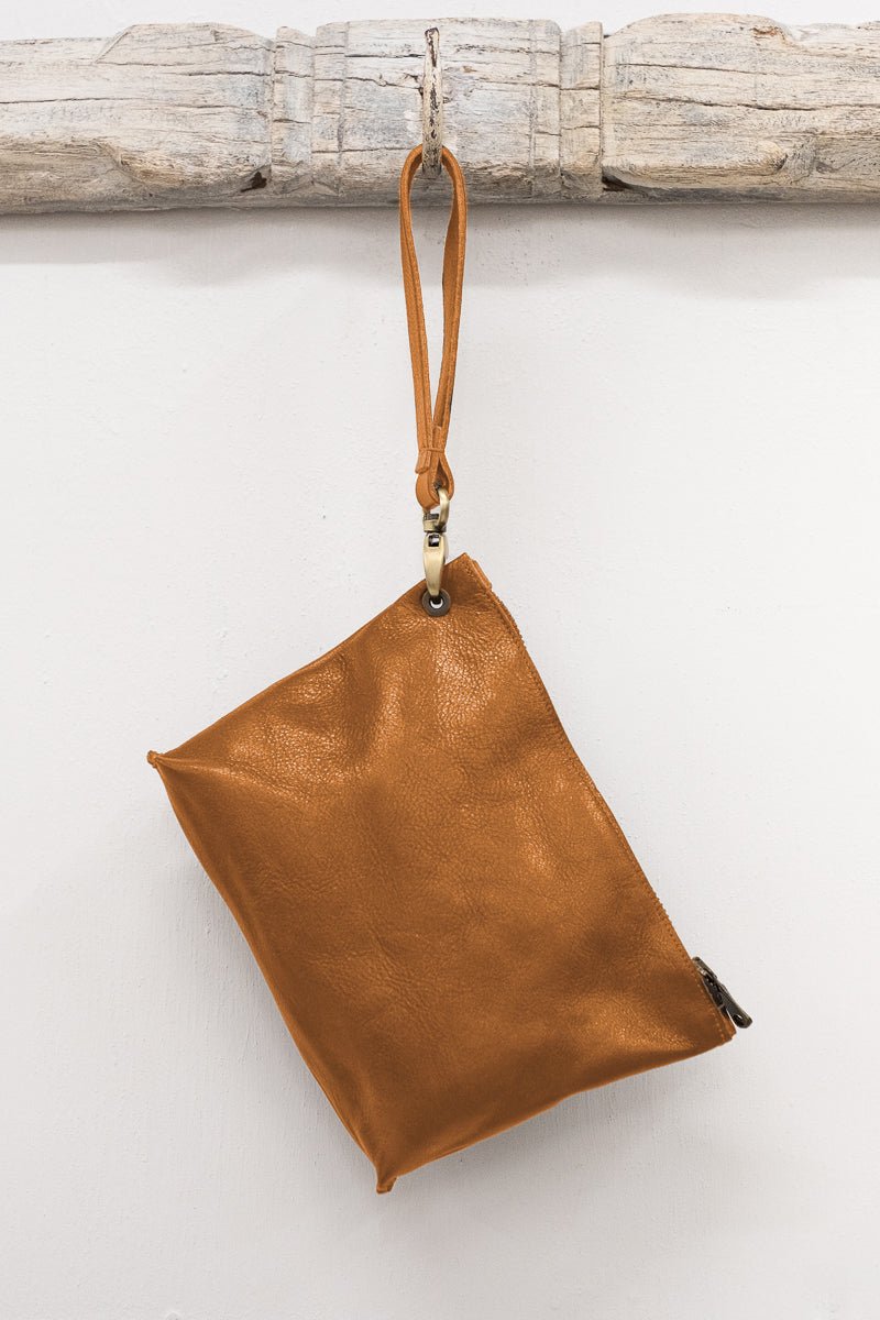 PERTH POUCH - La Casa by Importante