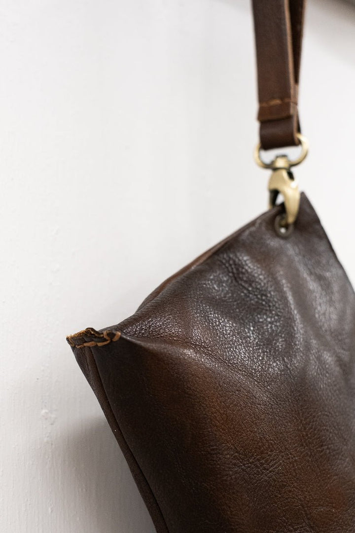 PERTH POUCH - La Casa by Importante