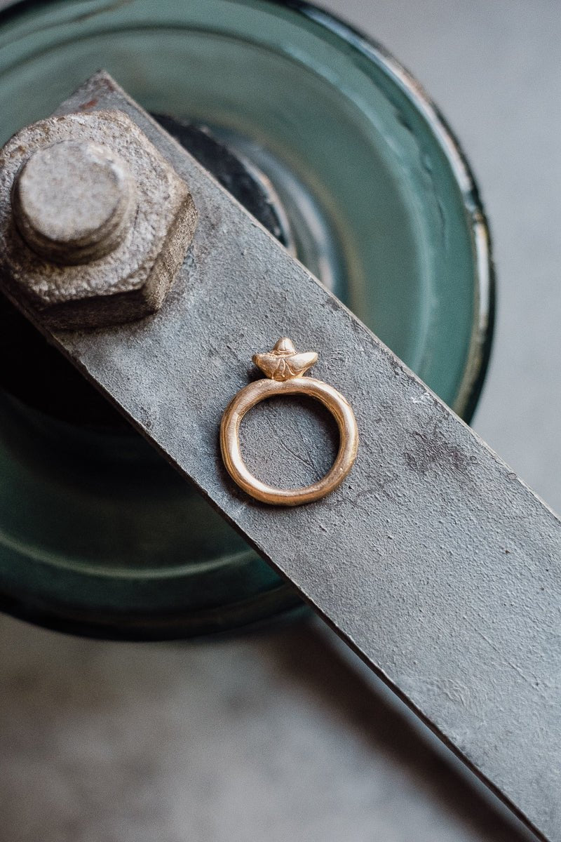 Vela Ring