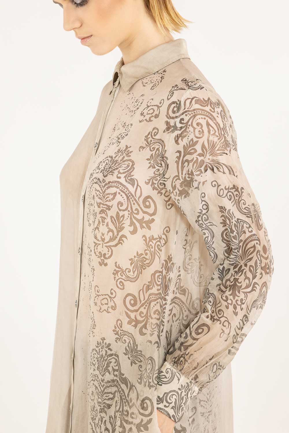 S282 - Long Shirt
