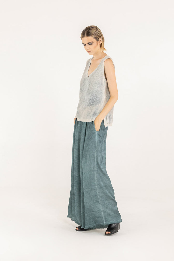 S313 - Sleeveless Top