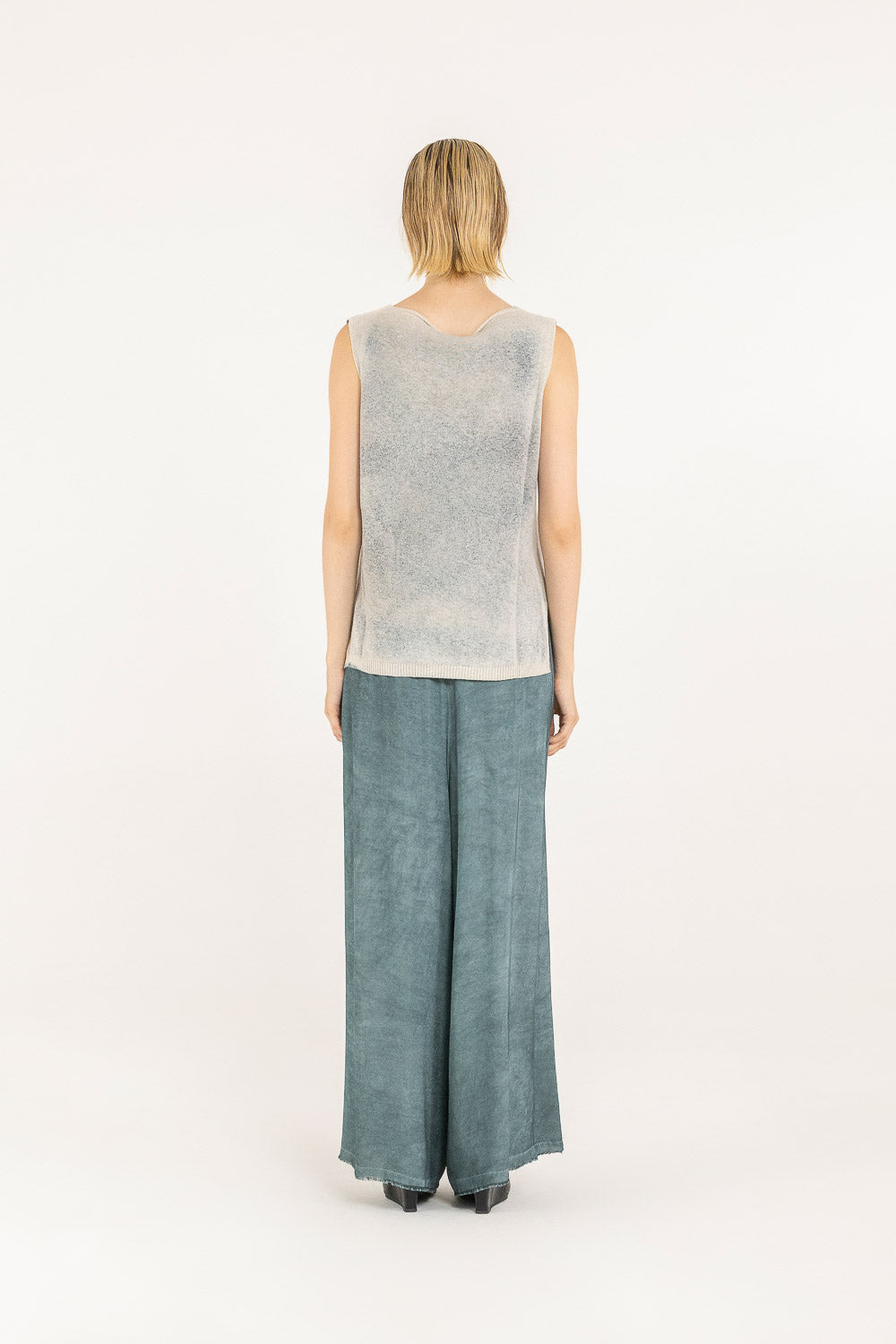 S313 - Sleeveless Top