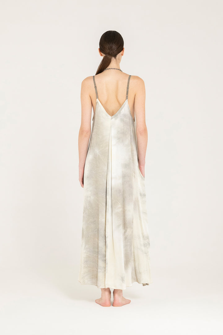 S335 - Dress