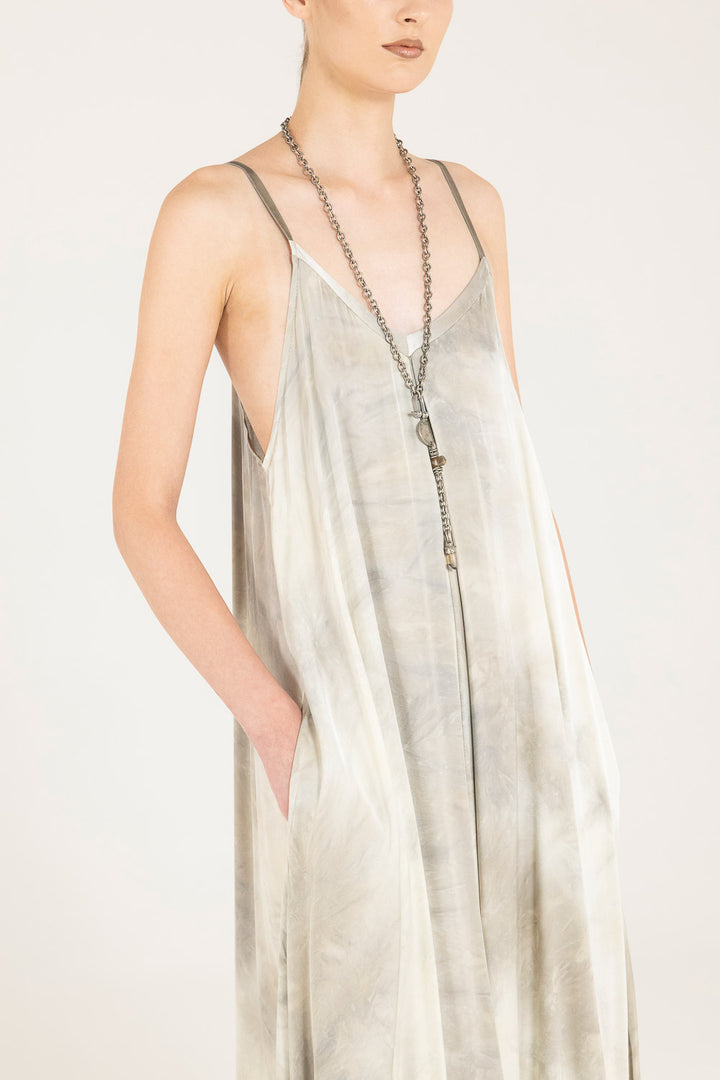 S335 - Dress