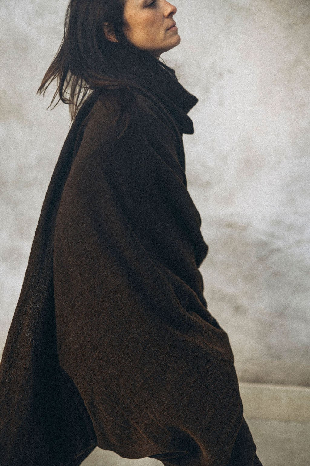 BERTA INFINITY SCARF