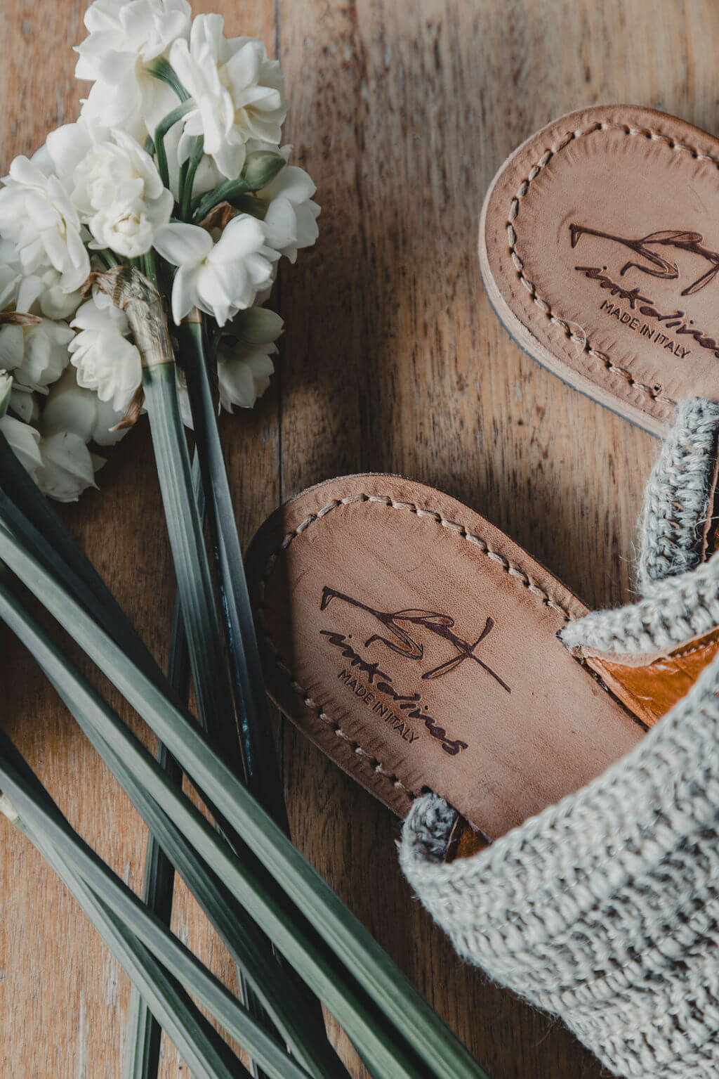 CAPRI SANDALS