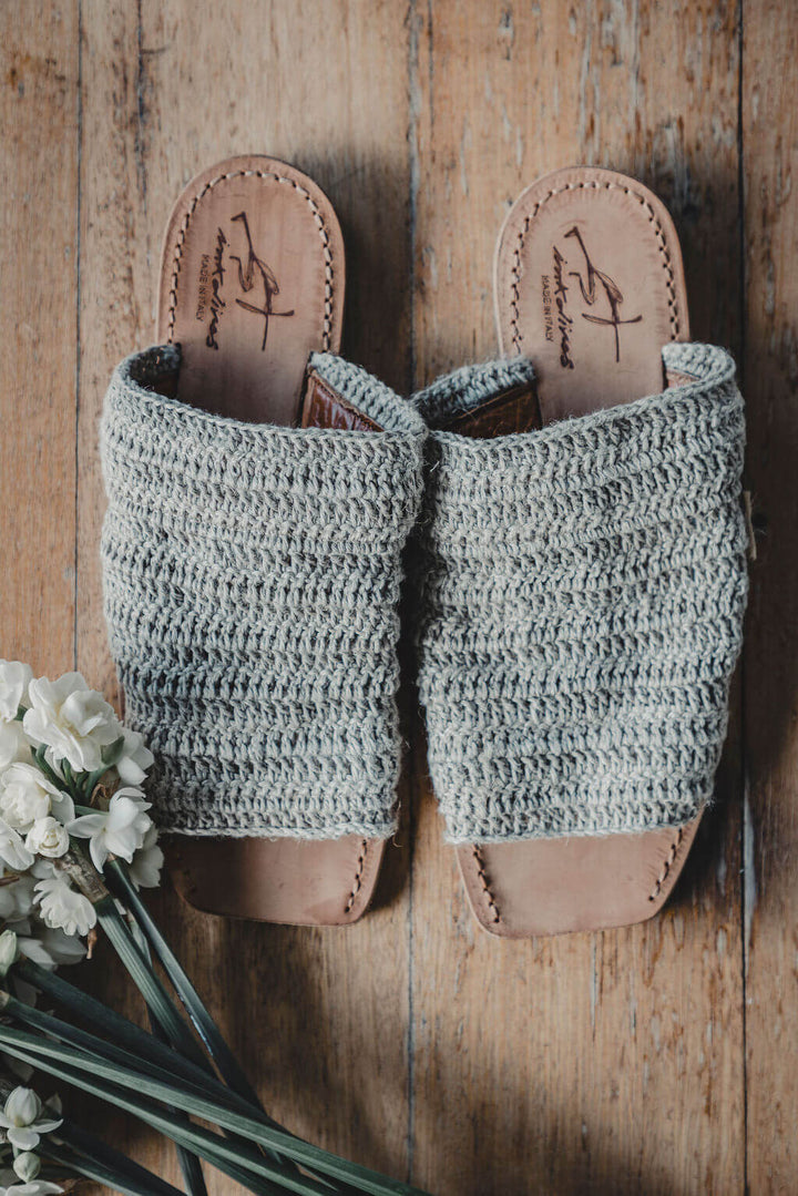 CAPRI SANDALS