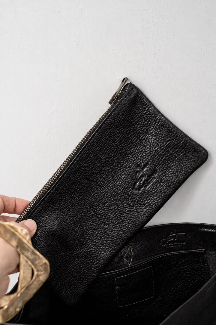 CUSTODIA CASE