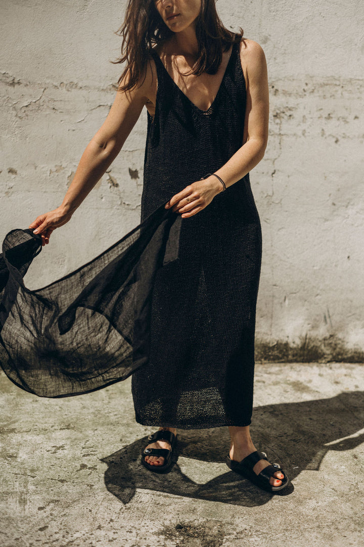 ELKA DRESS