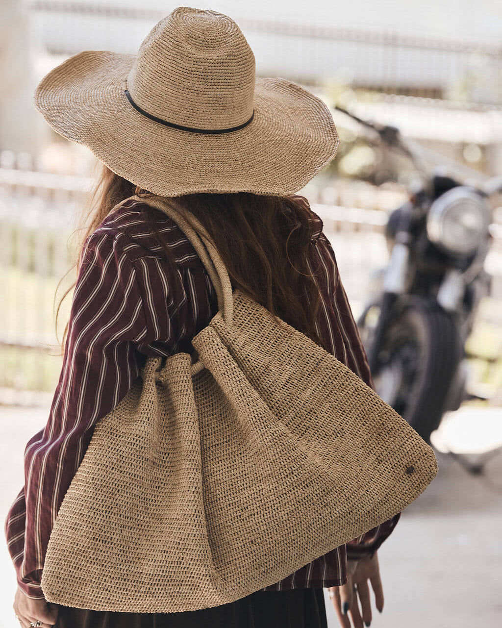FITIA L BAG LIGHT BROWN