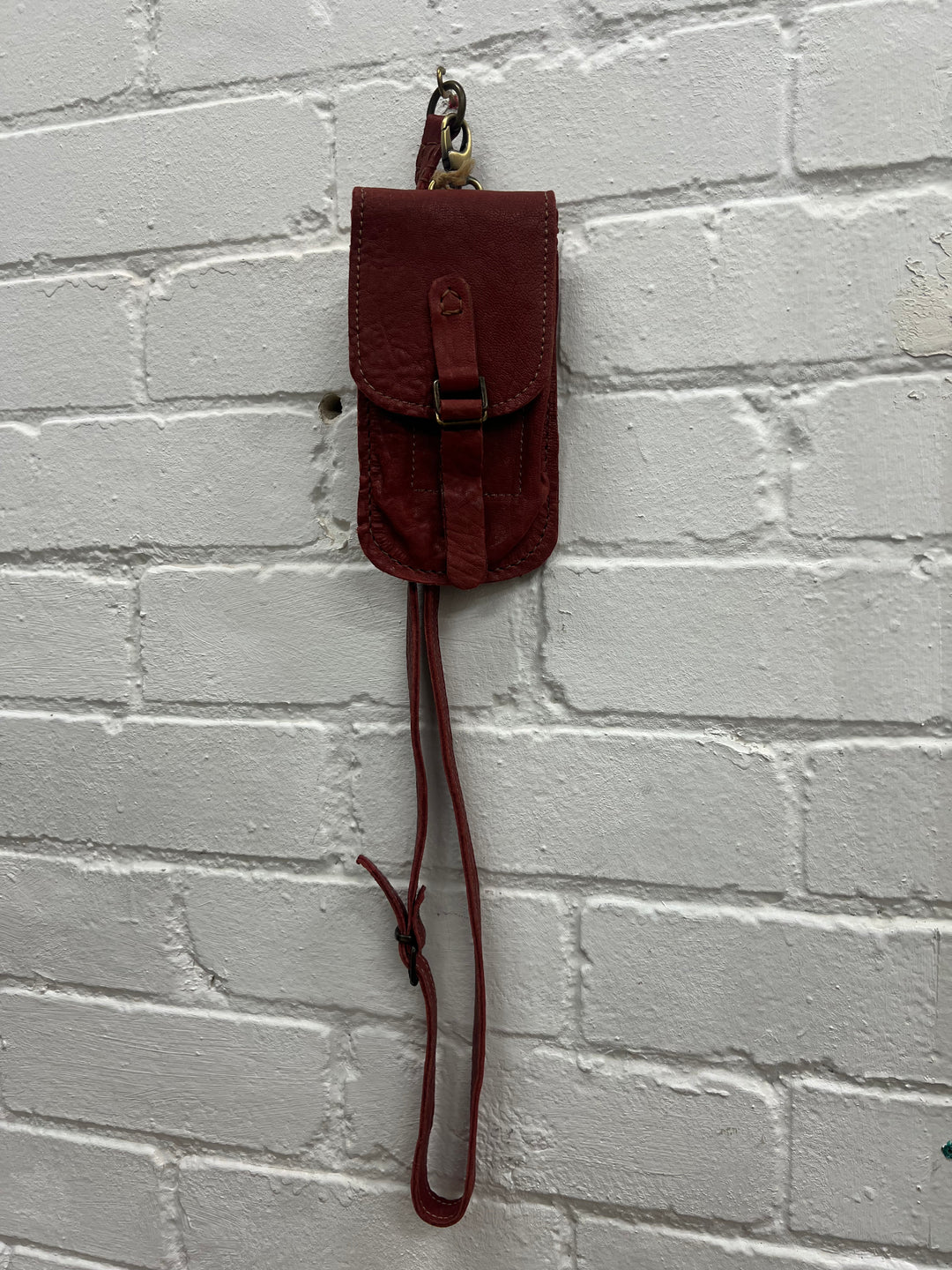 Imperfect - Giannino Phone bag - Cherry 3