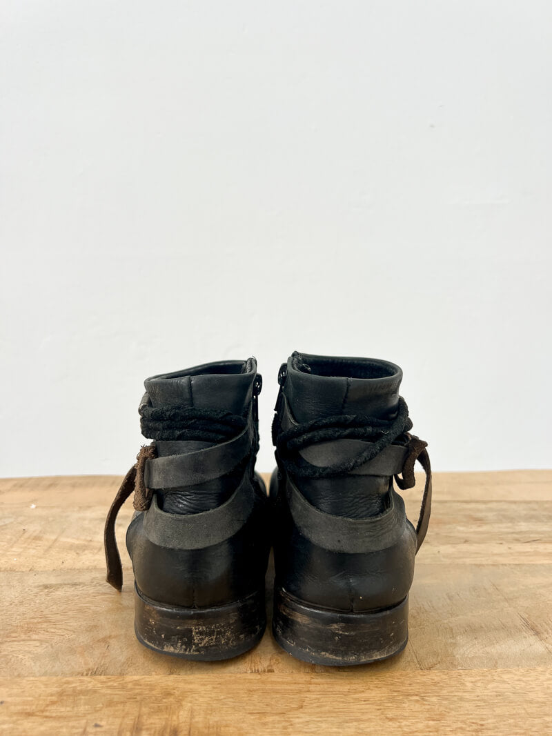 Black Leather Wittner Ankle Boots - Second Hand - 38