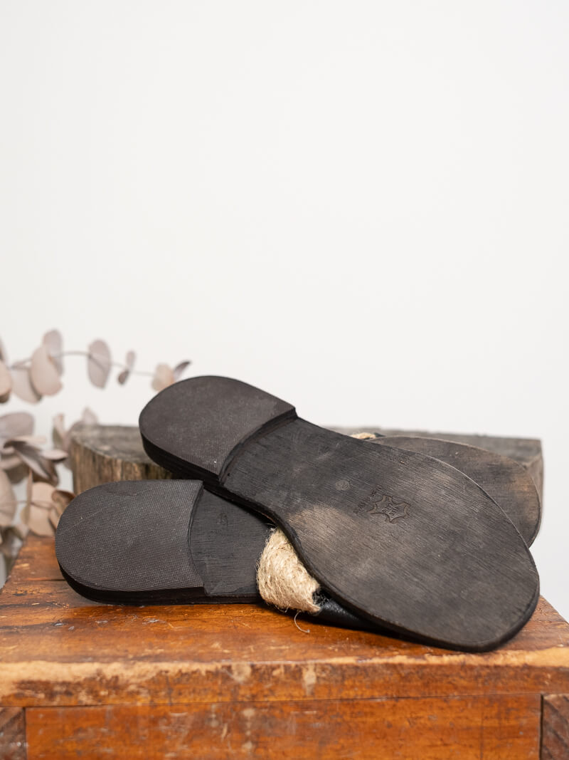 Imperfect - Pulcinella Sandals - 38
