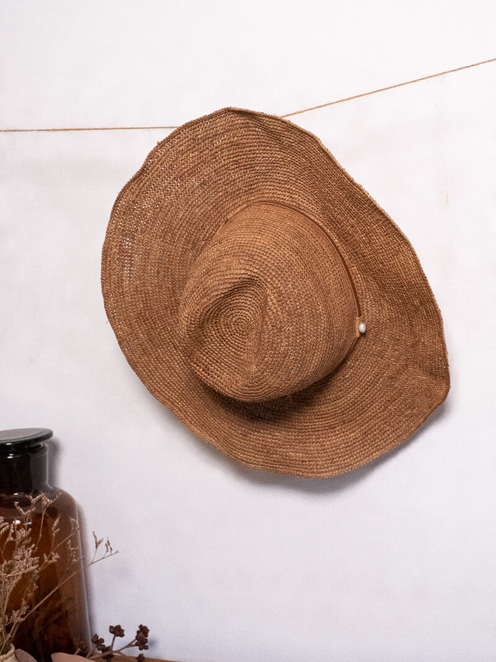 AZIZ LEATHER HAT