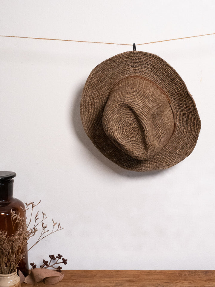 ELYA LEATHER HAT