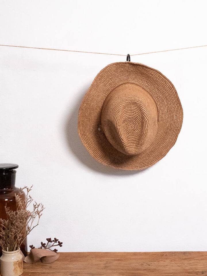 ELYA LEATHER HAT