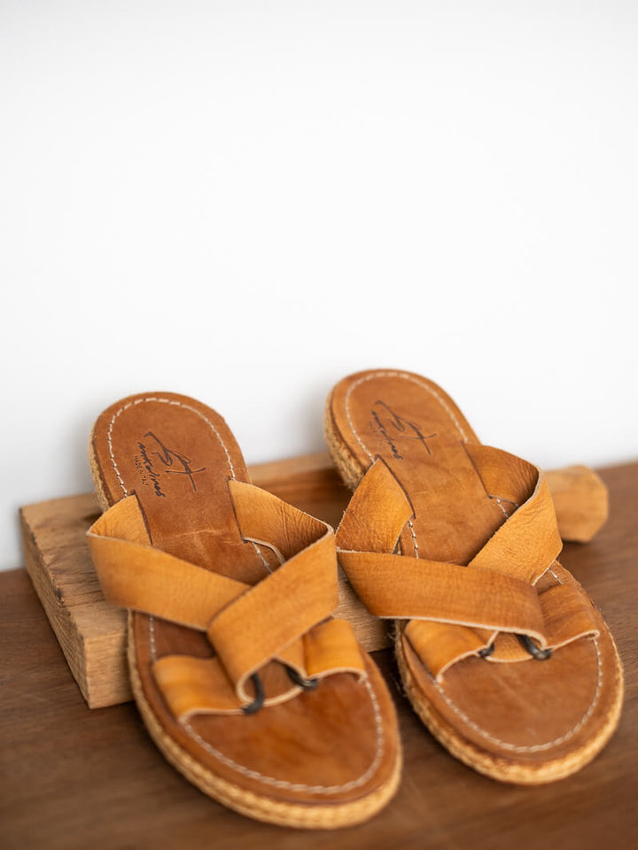 ONE OFF - BELLA SANDALS TAN - 37