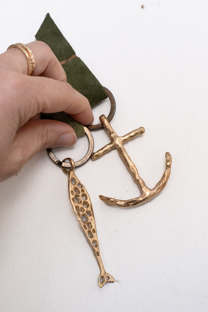 OLIVE KEYRING
