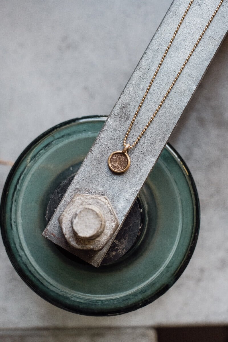 Occhiata Pendant