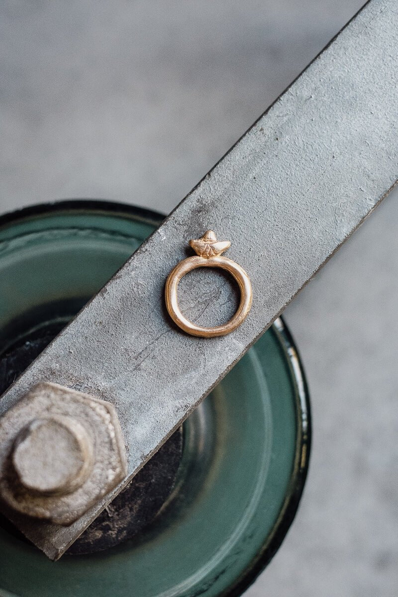 Vela Ring