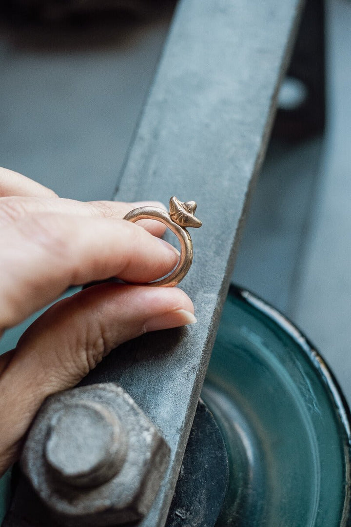 Vela Ring