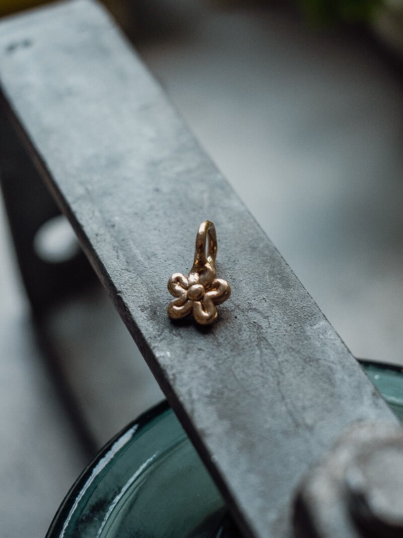 Petalina Charm