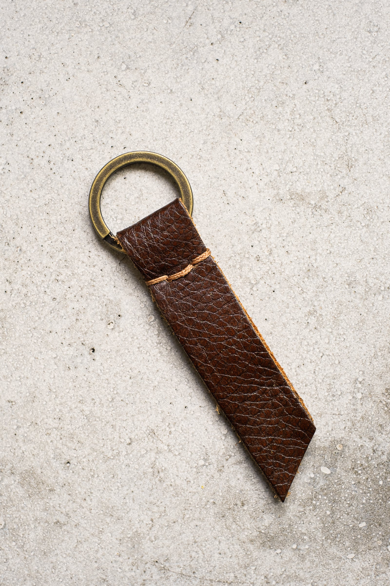 PORTACHIAVI ESSENZIALE