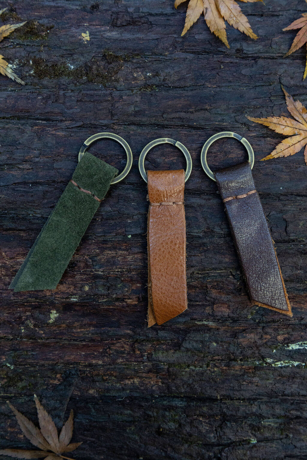 PORTACHIAVI ESSENZIALE KEYRING