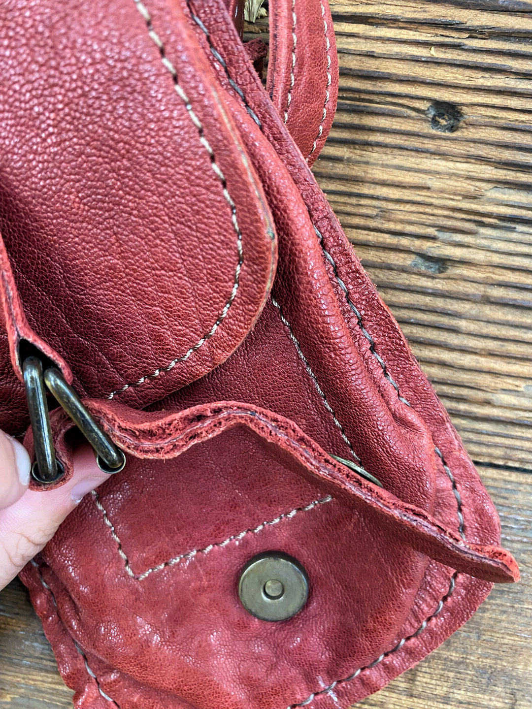 Imperfect - Giannino Phone bag - Cherry 3