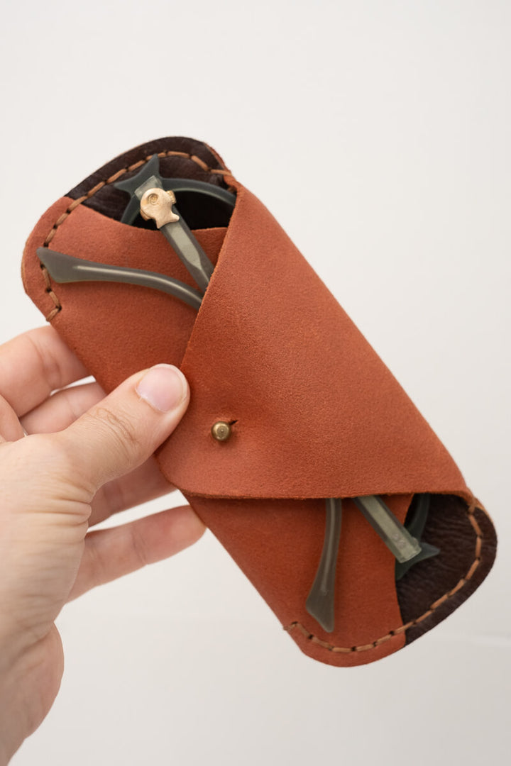 PORTA OCCHIALI - Leather sunglasses holder