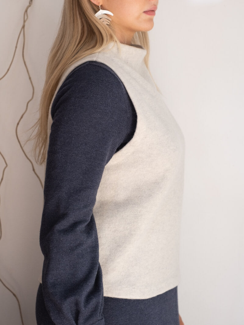 Karla Vest