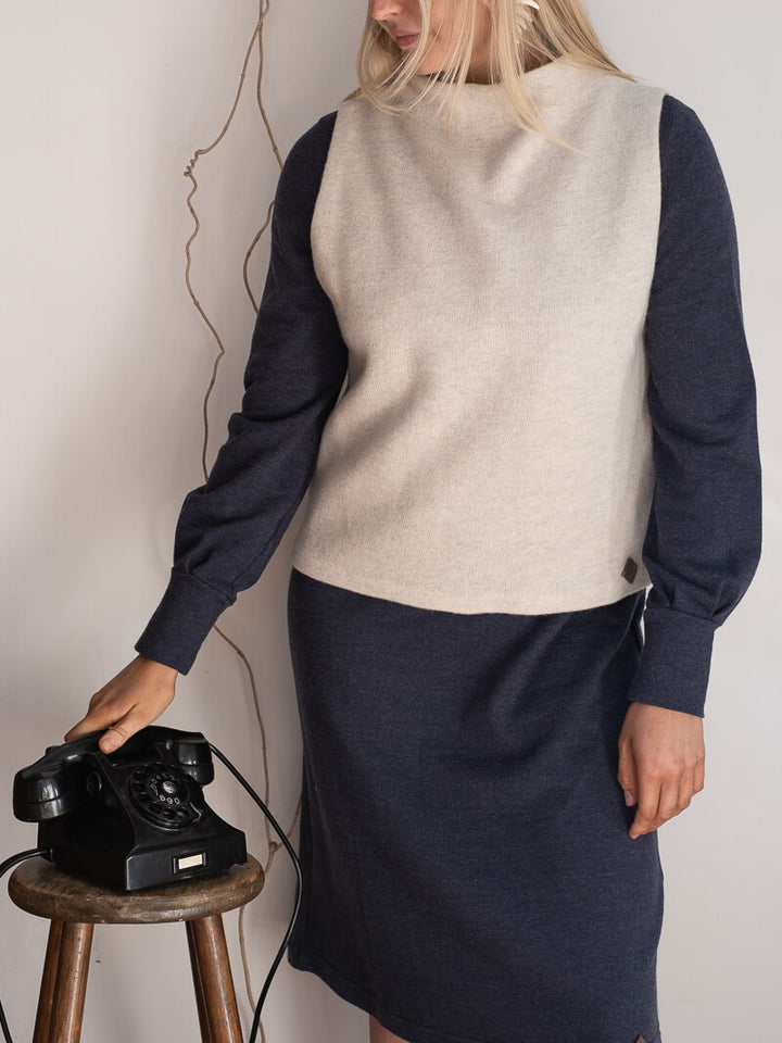 Karla Vest