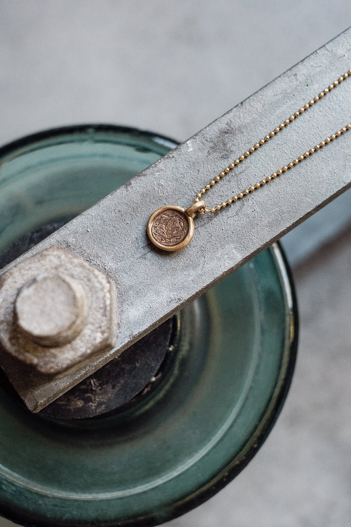Occhiata Pendant