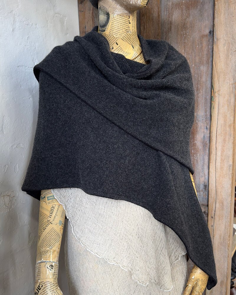 Bibi Wool Shawl - La Casa by Importante