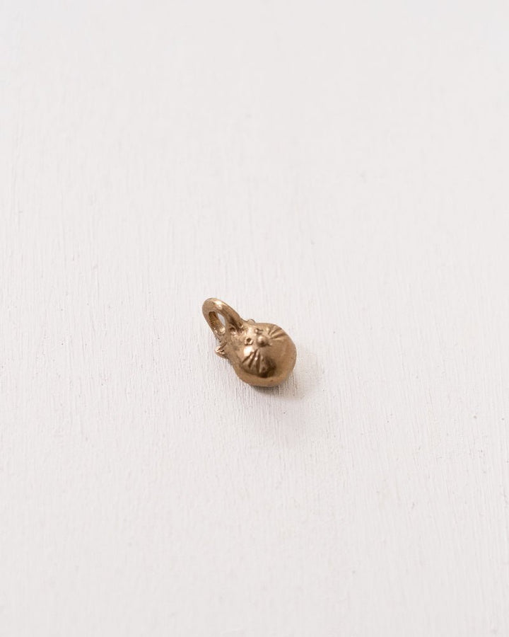 GATTO CHARM - La Casa by Importante