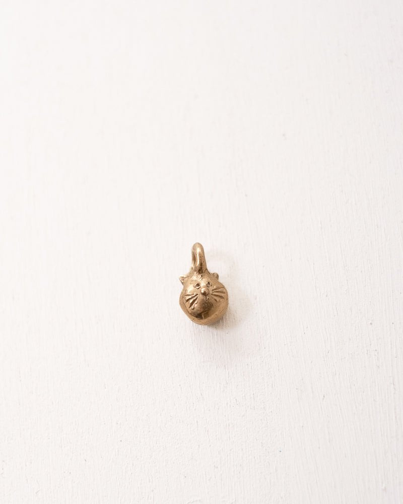 GATTO CHARM - La Casa by Importante
