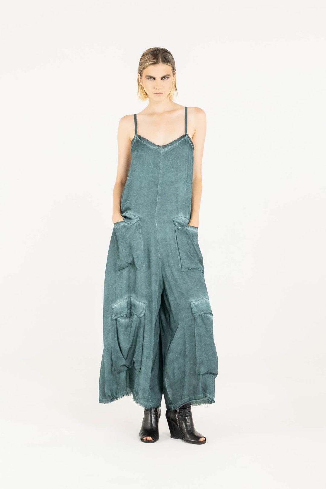 S262 - Jumpsuit - La Casa by Importante