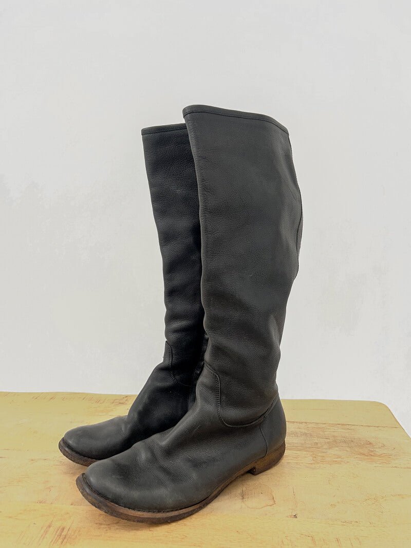 Second Hand Black Leather Boots - 37 - La Casa by Importante