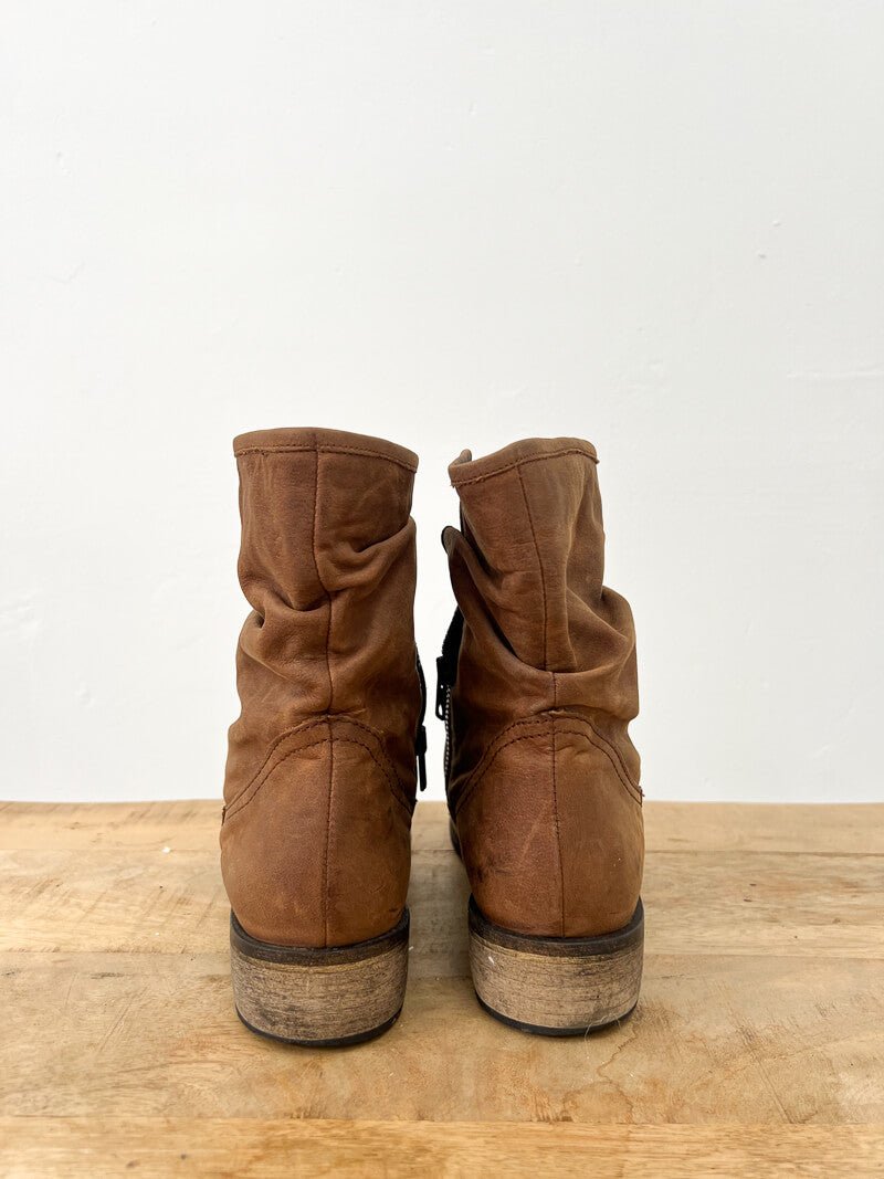 Second Hand Boho Leather Boots - 41 - La Casa by Importante