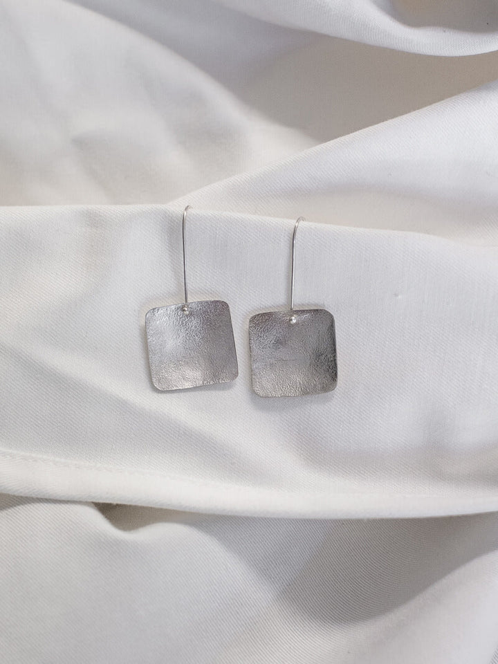 THE SILVER SQUARE DROP EARRINGS - La Casa by Importante